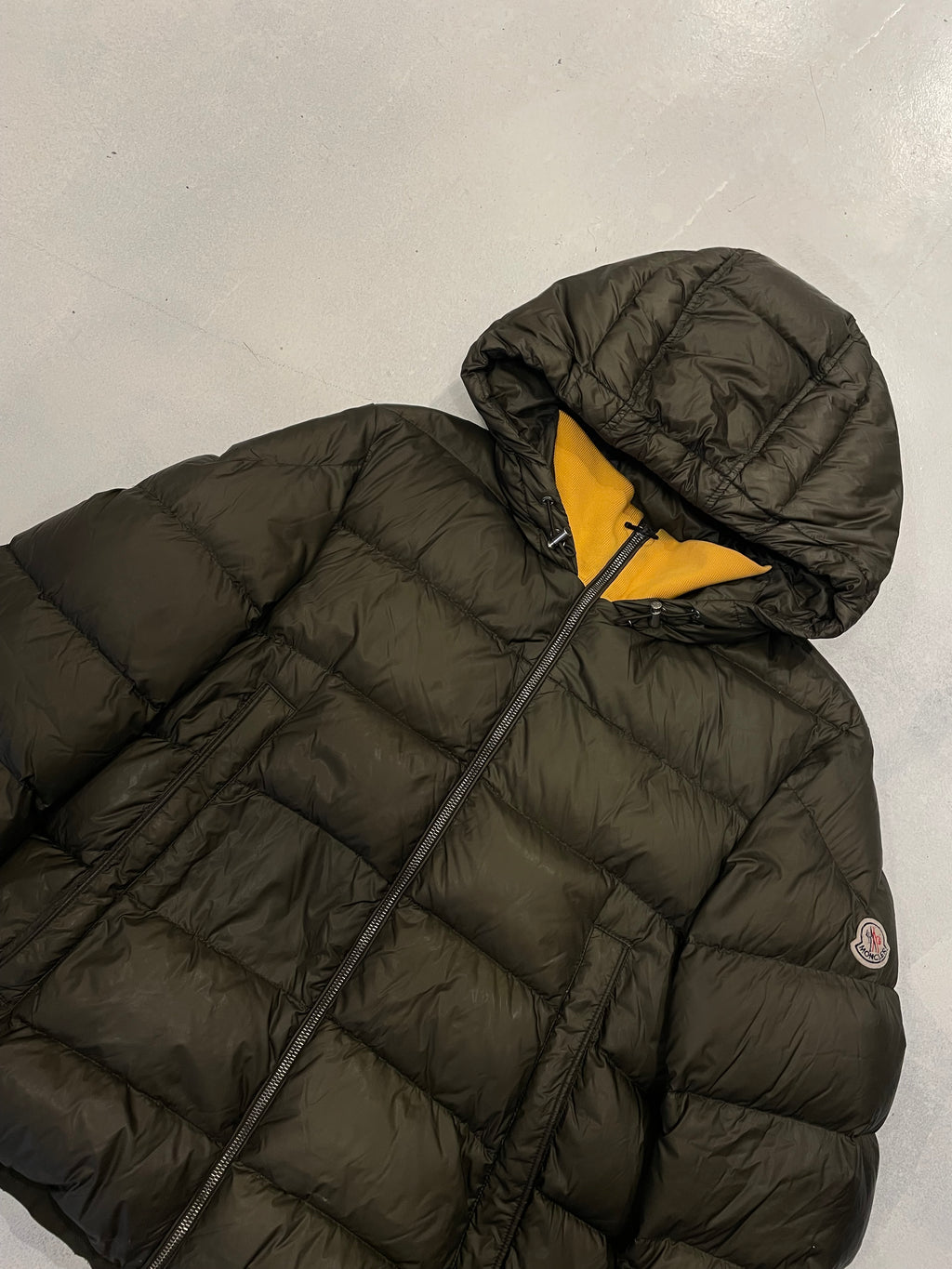Chaqueta puffer Moncler talla M