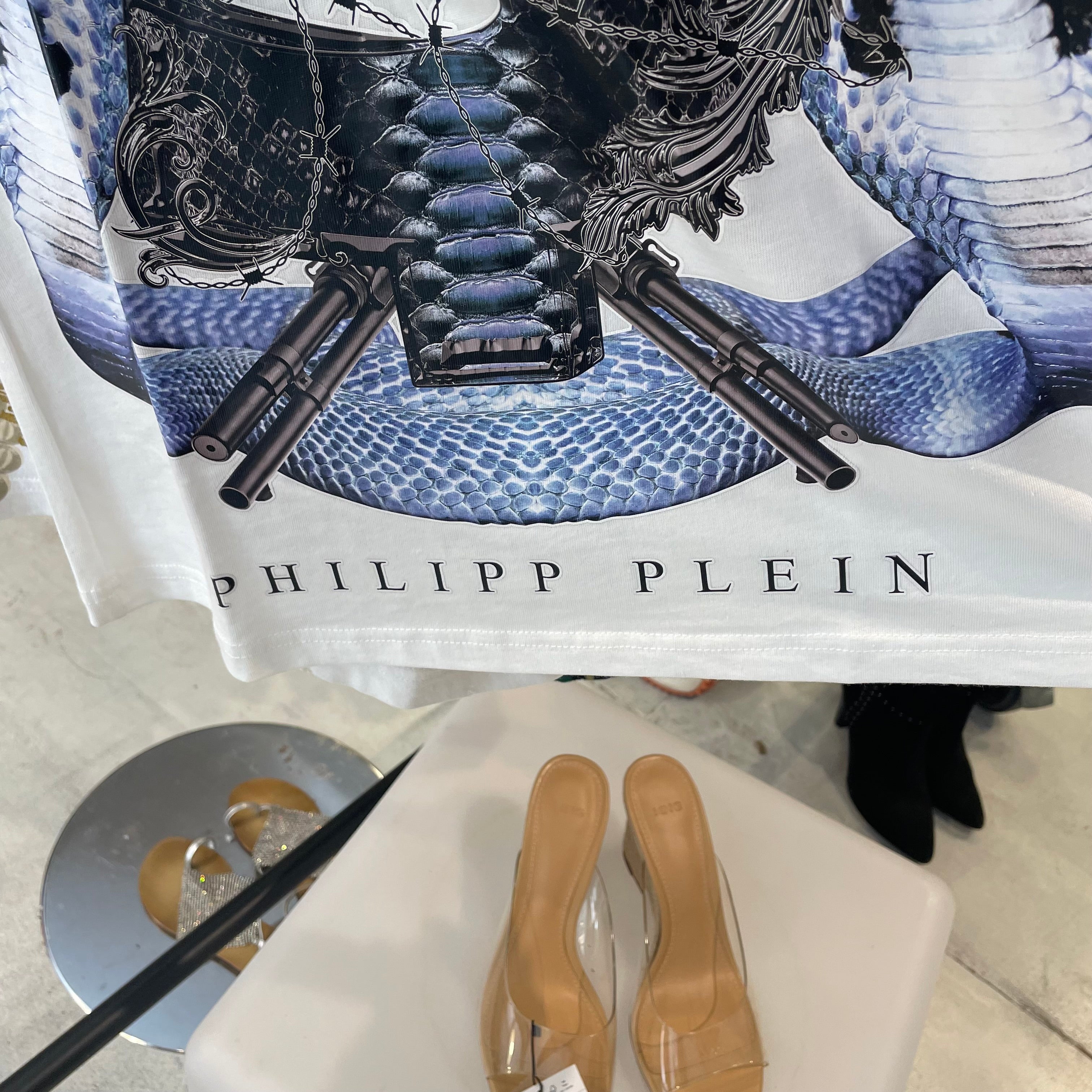 Camiseta Philipp Plein Blanca - Gráfico Cobras y Letras Góticas - Talla S