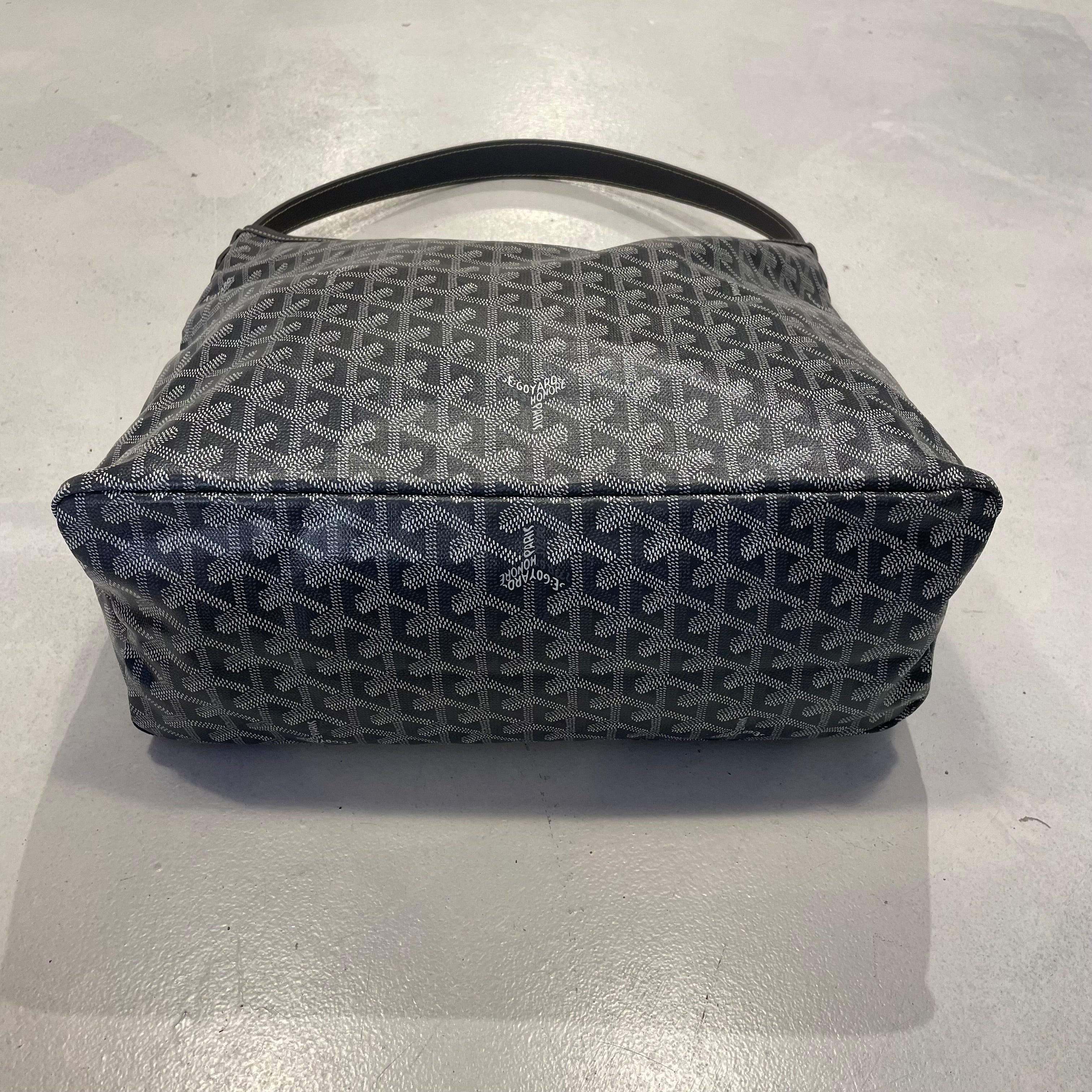 Bolso Goyard Saint Louis PM en Lona Goyardine Gris.