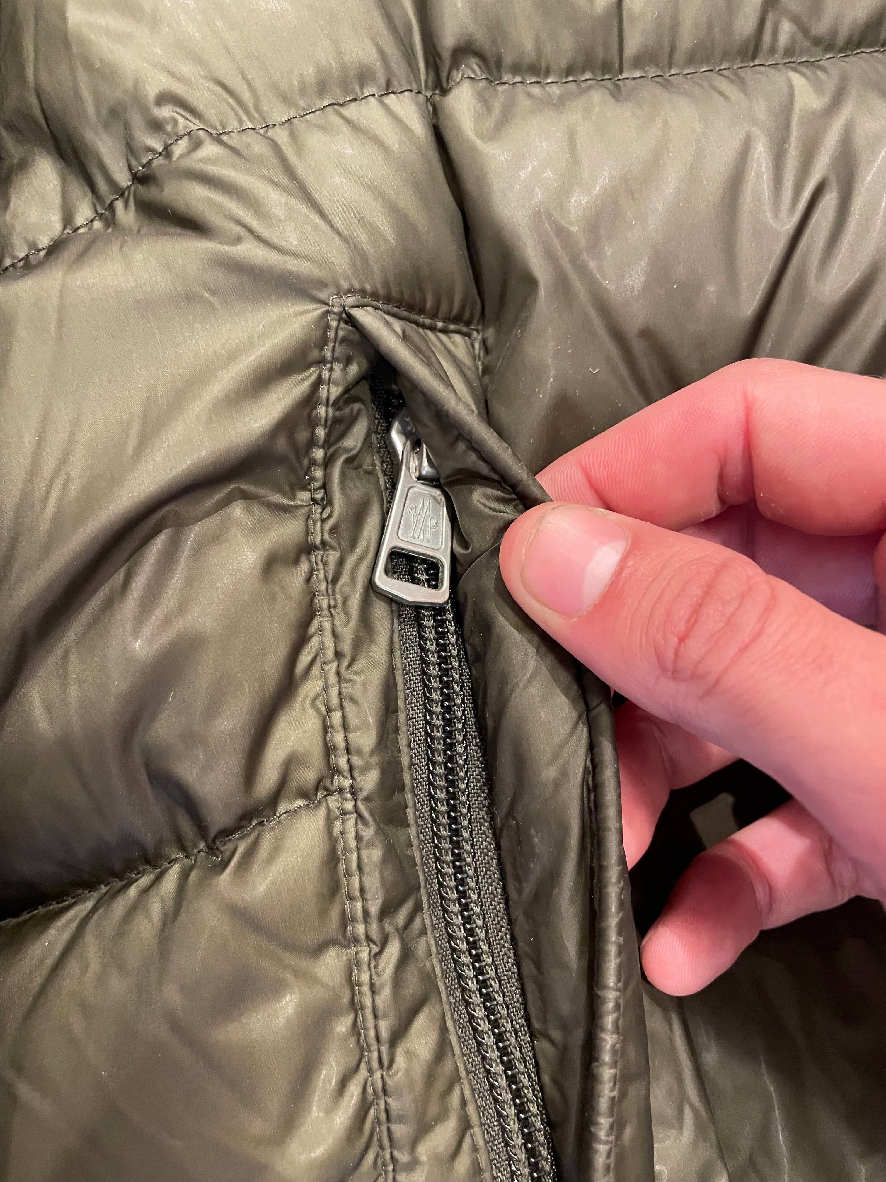 Chaqueta puffer Moncler talla M