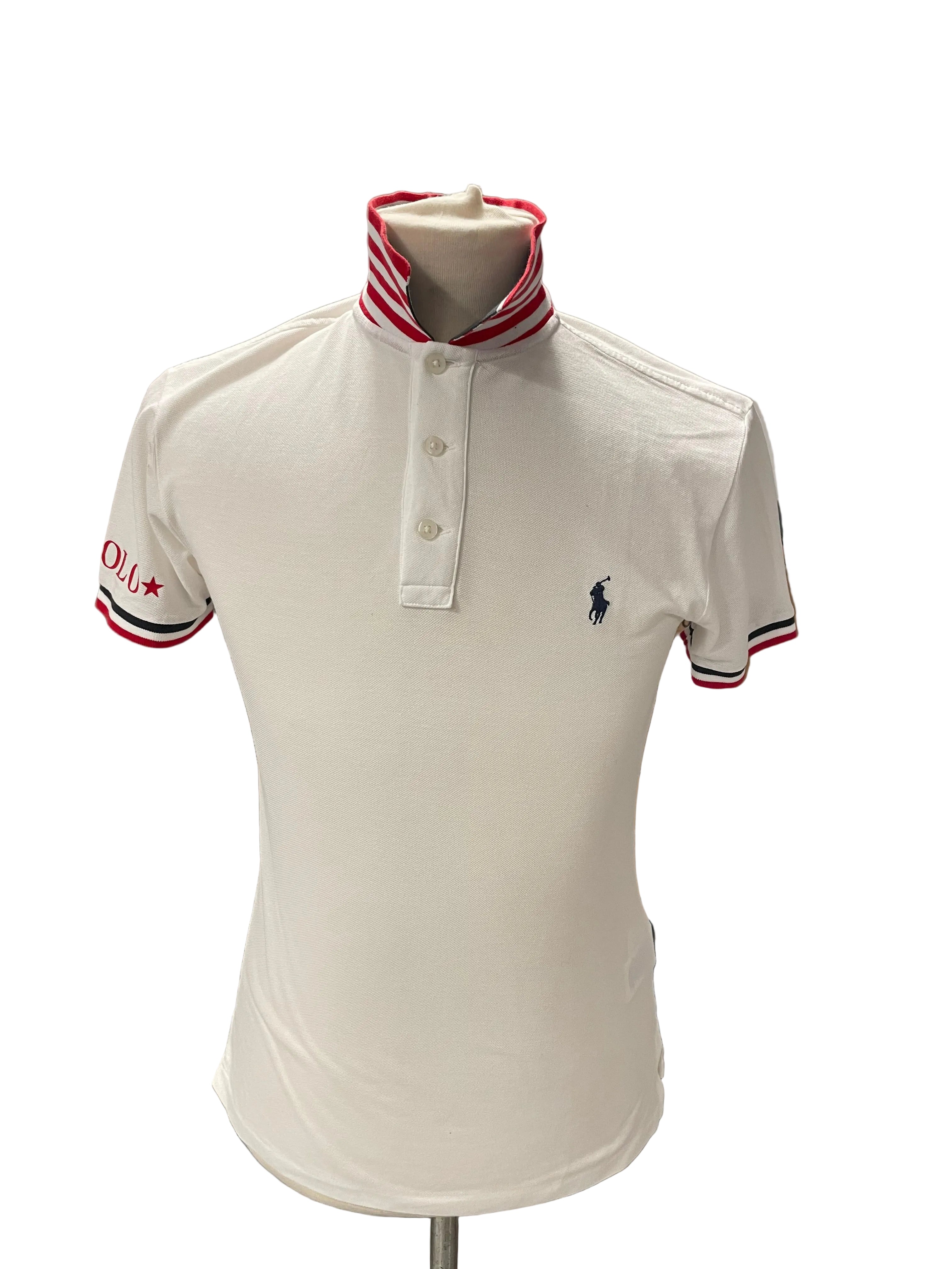 Polo Ralph Lauren Blanco Slim Fit con Cuello de Rayas Rojas y Blancas talla S