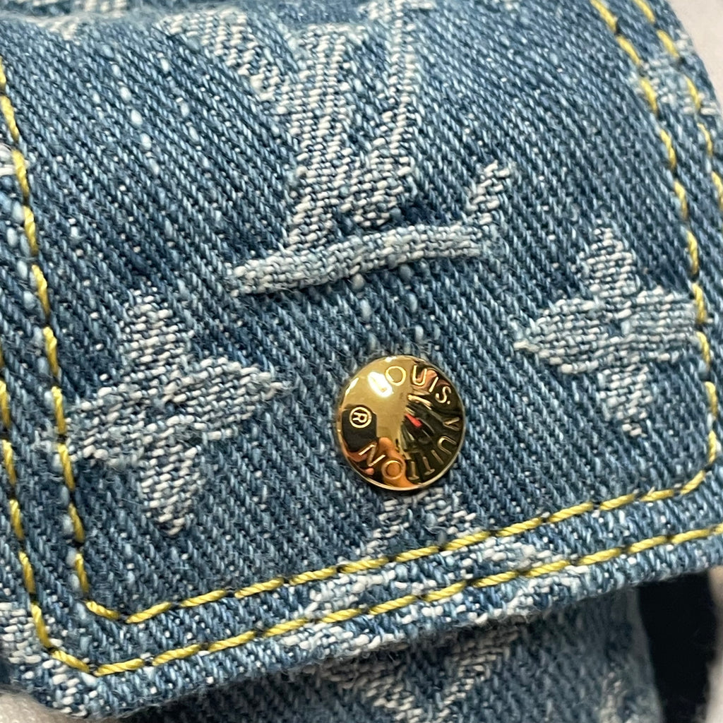 Bolso Louis Vuitton Monogram Denim Pleaty con Bolsillos Externos