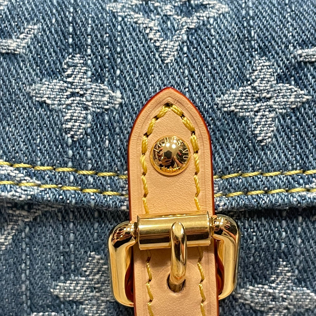 Bolso Louis Vuitton Monogram Denim Pleaty con Bolsillos Externos