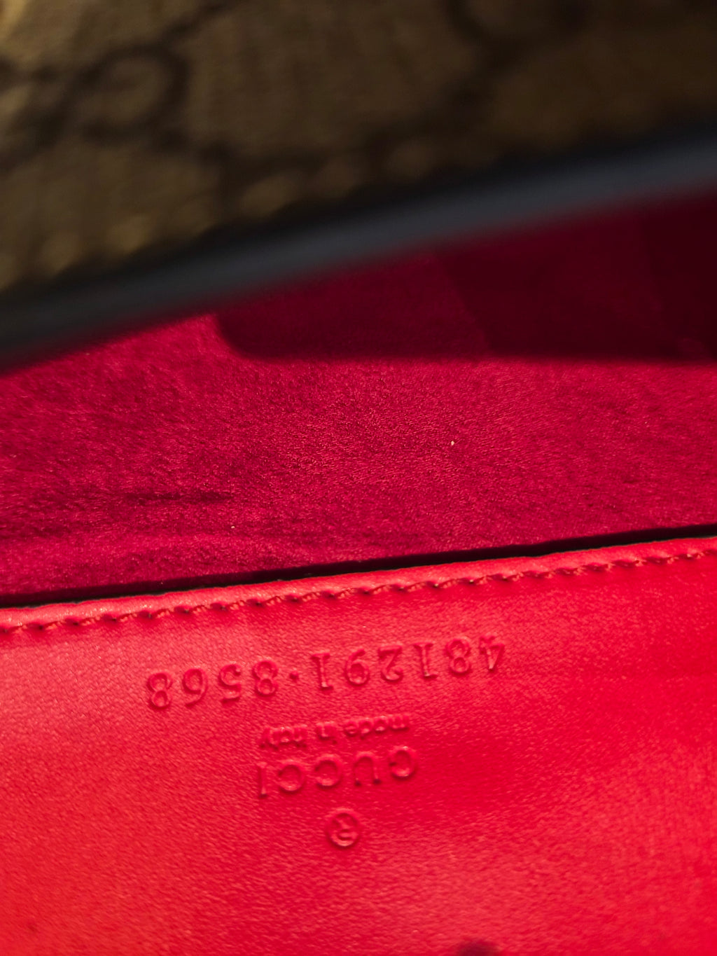 Bolso Gucci Suprene Cherry