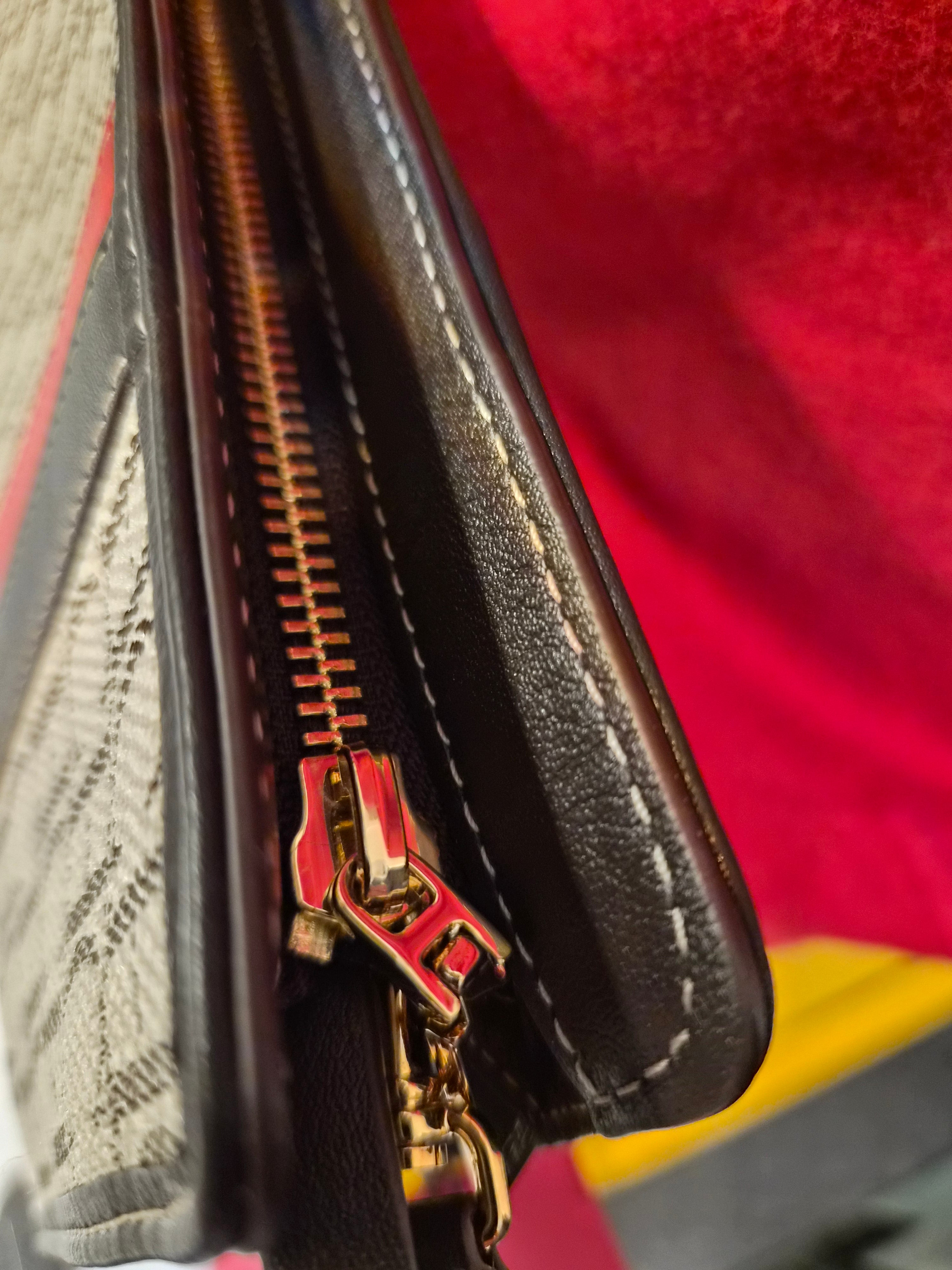 Bolso de Mano CH